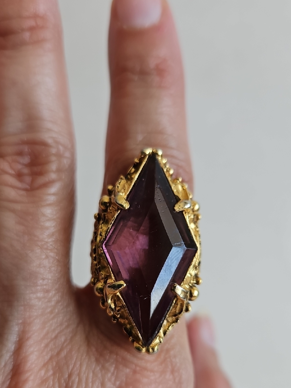 Vintage Adjustable Ring Large Ornate Glass Amethyst Faceted